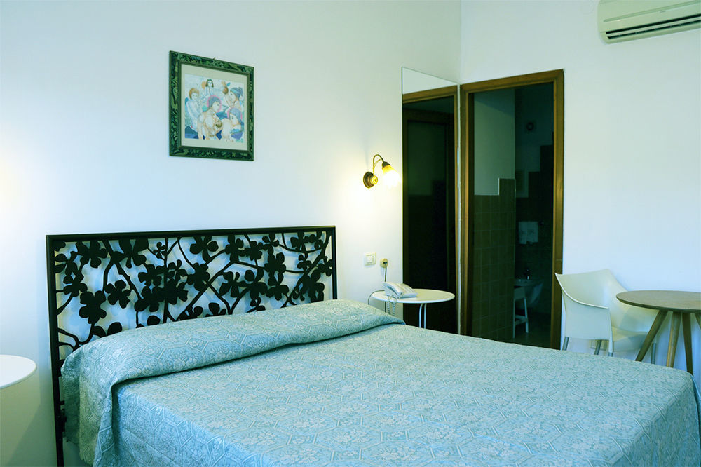 La Locanda Della Castellana Adults Only Peschici Exterior photo